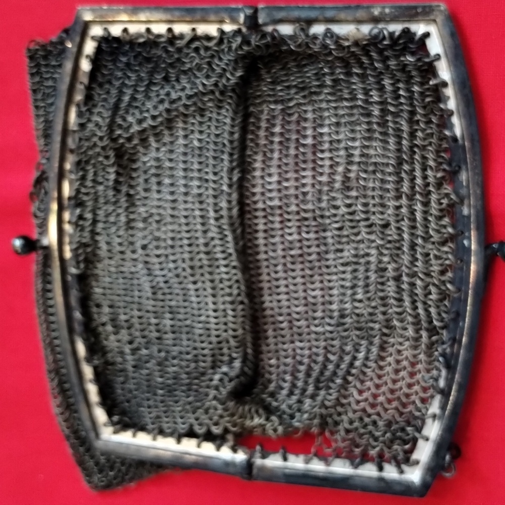 Vintage Metal Mesh Bags Purse - Whiting & Davis Co. - Picture 6 of 12